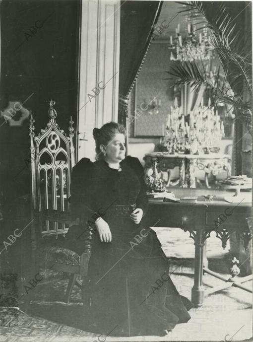 Portrait of Emilia Pardo Bazán