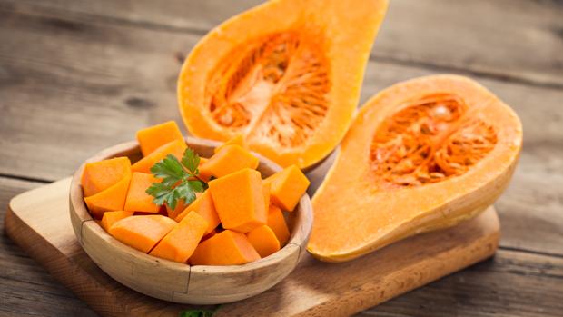 Halloween Cómo Pelar Una Calabaza Y Recetas Para Disfrutarla<script async src=