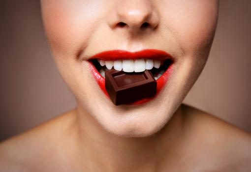 comer-chocolate-1-kEVB--510x349@abc