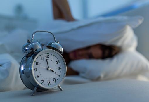 La falta de sueño produce alteraciones hormonales.