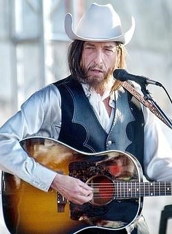 La guitarra que John Lennon usó para grabar «Love me do», vendida por 2,2  millones de euros
