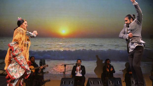 Momento del musical flamenco «Eterno Camarón»