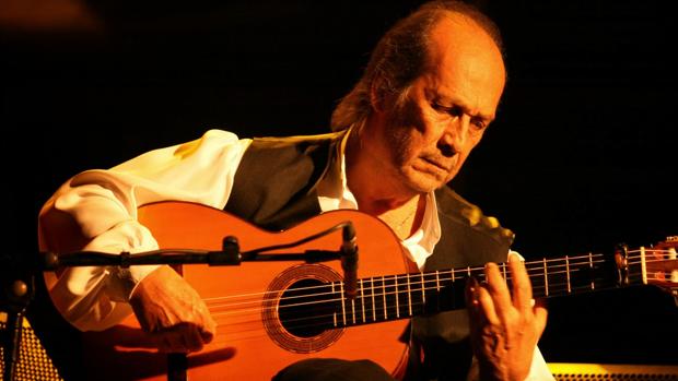 Cinco años sin Paco de Lucía, el maestro de los guitarristas flamencos