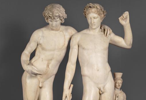 «Orestes y Pílades o Grupo de San Ildefonso». Detalle