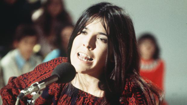 Cecilia, en una actuación televisiva en 1973