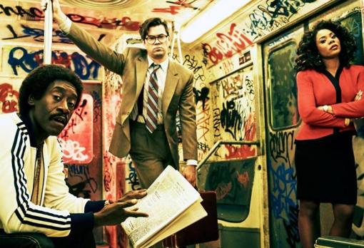 Don Cheadle, Andrew Rannells y Regina Hall, en «Black Monday»