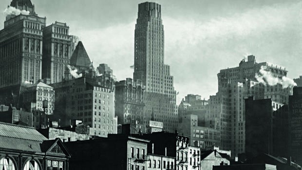 «West Street» (1932)