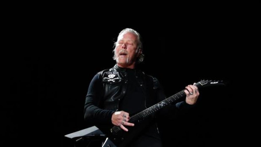 Metallica contacta con la mujer que se salvó de ser atacada por un puma con una canción de la banda