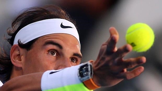 Nadal supera a Ferrer en Abu Dabi