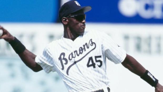 Michael Jordan durante su etapa como jugador de béisbol
