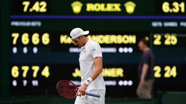 John Isner pierde el maratón de seis horas y 36 minutos contra Anderson, que pasa a la final