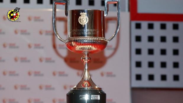 El trofeo de la Copa del Rey