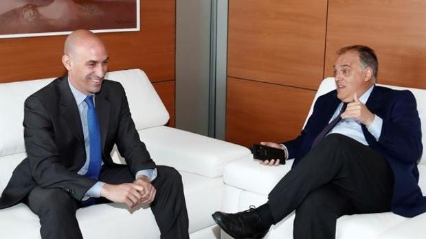 Luis Rubiales y Javier Tebas, presidentes de la RFEF y LaLiga, respectivamente