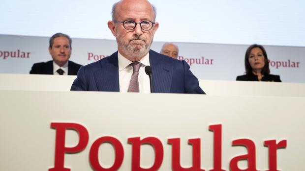 El presidente del Banco Popular, Emilio Saracho, durante la junta de accionistas de la entidad en abril