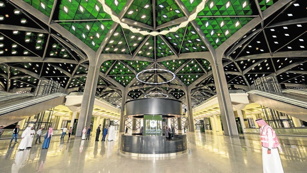 Estación de Medina, donde comienza la línea del AVE a La Meca