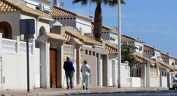 Los extranjeros ya compran más casas que nunca en España