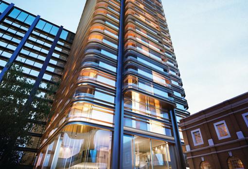 Fachada de la Principal Tower de Londres, proyecto en el que Ariño colaboró con Norman Foster