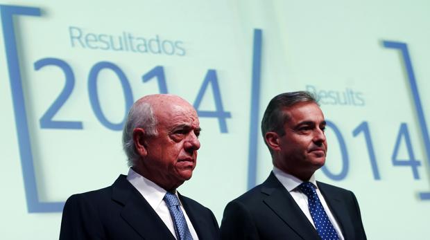 El expresidente de BBVA, Francisco González junto al exCEO, Ángel Cano