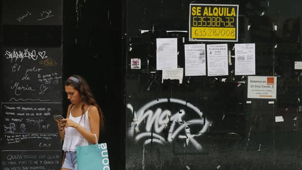 Los jóvenes alquilados pagan 10 euros más de media al mes que los que viven en propiedad