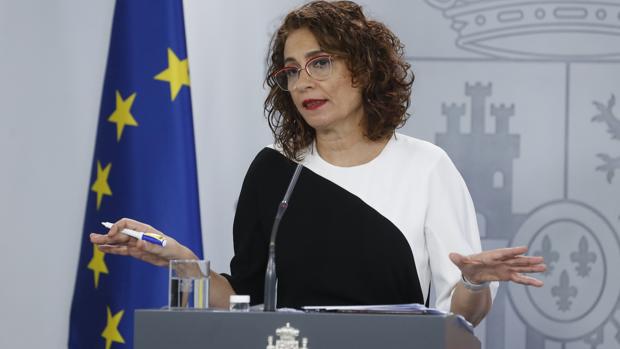montero-consejo-ministros-kIV--620x349@abc.jpg