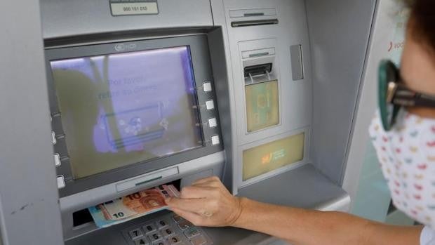 A pesar de la improcedencia de algunas comisiones, los bancos pueden modificar