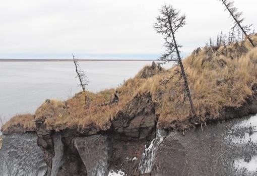 Imagen del acantilado de Duvanny Yar, en Yakutia, una zona amenazada por el derretimiento del permafrost que albergará el gaseoducto Power of Siberia a China