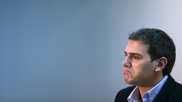 Albert Rivera, ayer durante su rueda de prensa en Cádiz