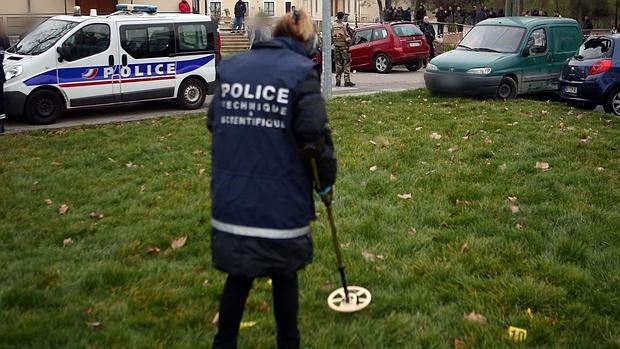 Polícia