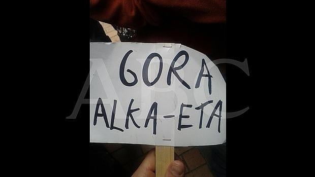 Una de las pancartas de la polémica