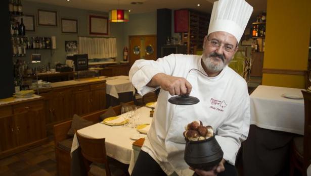 Iñaki Camba, en su restaurante Arce