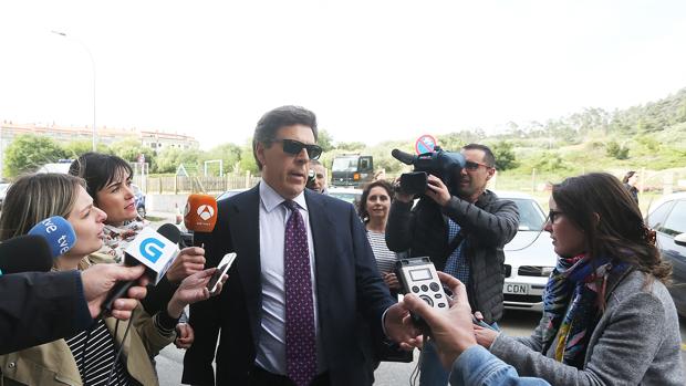 El padre de Diana Quer, a su llegada a los juzgados