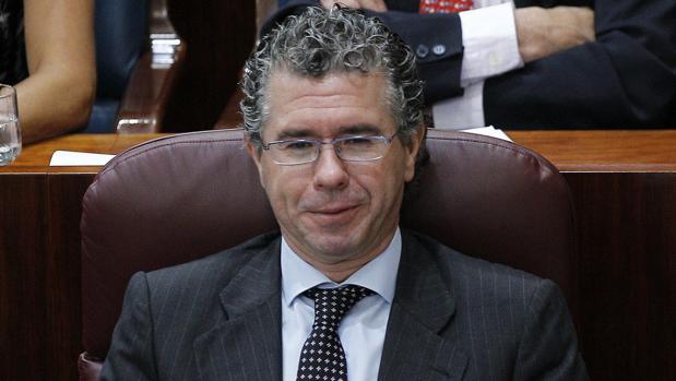 Francisco Granados, en la Asamblea de Madrid en junio de 2011, antes de presentar su renuncia