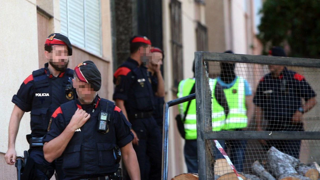 Detenidos Doce Menores De Un Centro De Protección Por Mandar A La UCI A ...