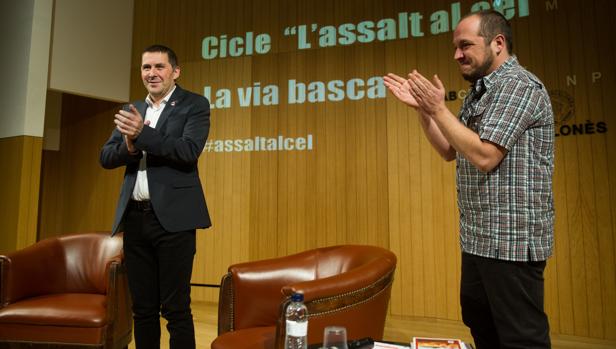 Conferencia de Arnaldo Otegi en el Ateneo de Barcelona