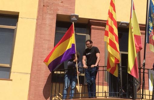 Imagen tomada este viernes en el Ayuntamiento de Sagunto