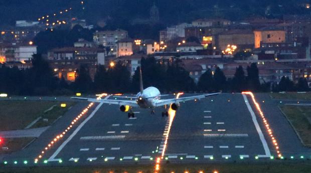 El Aeropuerto Mas Peligroso De España Bilbao