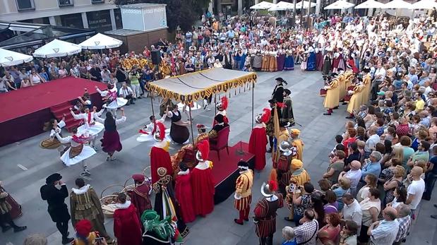 Recreación de las bodas de Felipe II e Isabel de Valois en una imagen de archivo