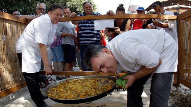 Imagen de archivo del concurso de paellas de Sueca