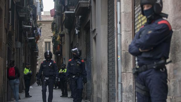 Los Mossos d'Esquadra han puesto en marcha una operación contra el narcotráfico en Barcelona