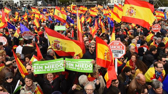 La plaza de Colón ya está llena de manifestantes