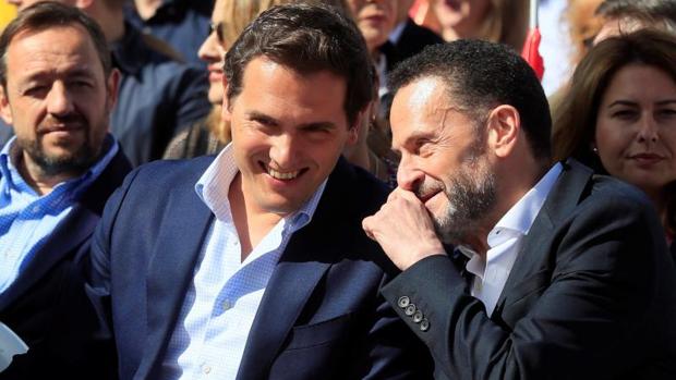 Albert Rivera, junto a Edmundo Bal, en el acto de ayer en Madrid