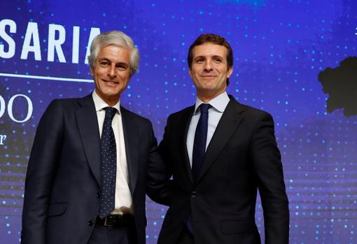 Adolfo Suárez Illana con el líder del PP, Pablo Casado