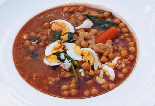 Potaje del restaurante La Cocina de María Luisa
