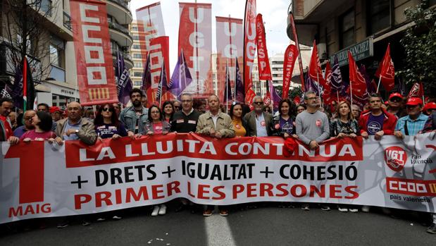 Imgánes de la manifestación del uno de mayo en Valencia