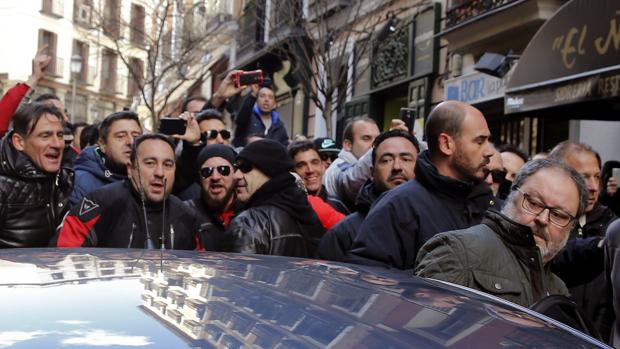 Javier Barbero a la salida hoy de las dependencias municipales en 2016