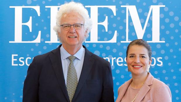 Álvaro Gómez-Trénor, consejero de Coca-Cola European Partners, y Hortensia Roig, presidenta de EDEM.