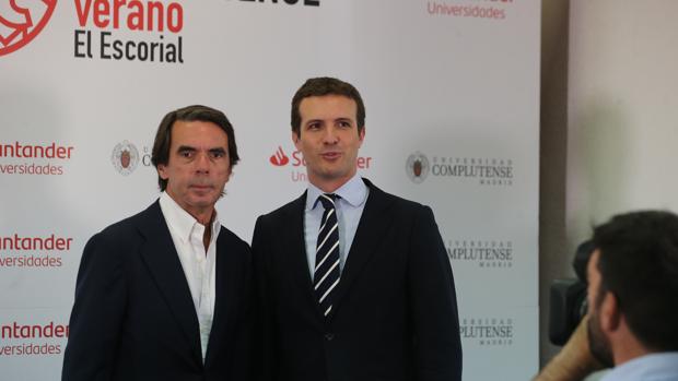 El presidente de FAES, José María Aznar, recibió ayer con los brazos abiertos al actual líder del PP
