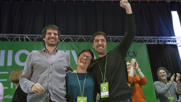 Los dirigentes de ICV Marta Ribas, David Cid y Ernest Urtasun