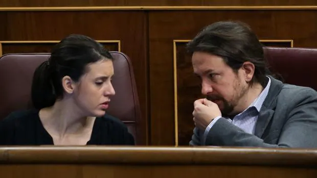 Pablo Iglesias e Irene Montero, en el Congreso