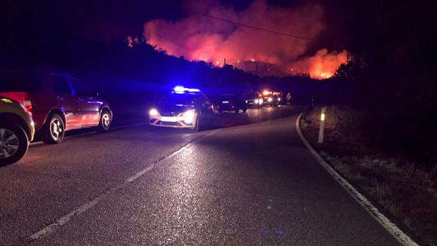Incendio en el Berrueco (Madrid) y declarado Nivel 1 por proximidad viviendas